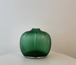 Fleur Shoulder Glass Vase - Small Emerald