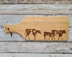 Serving Platters: Bamboo Cheese Board - Content Cows
