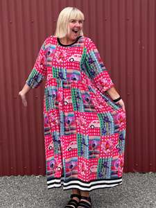 Frontpage: Kylie Dress - Beetle Juice