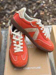 Elite Classic - Orange /Tan Pony Hair