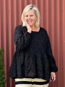Sale Clearance: Step Top -Velvet Circles