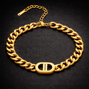 Jewellery: Onyx Cuban Link Bracelet