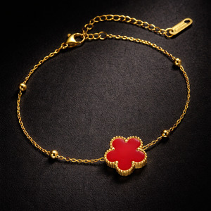 Onyx Clover Bracelet – Red