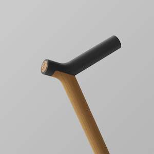 Uno. Graphite and Oak