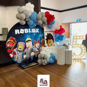 Elite Package Kids Themed Backdrops: ROBLOX PACKAGE