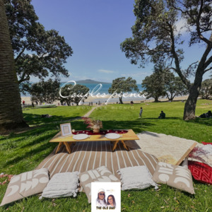 Romantic Range: COUPLES PICNIC