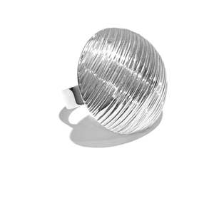 Rings: 925 Silver Convex Ring with Vertical Lines
