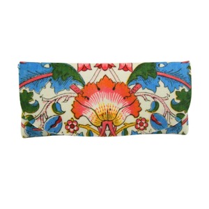 William Morris - Lodden - Velour Glasses Case With Microfiber Lining