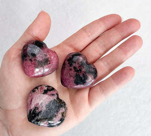 Crystals: Rhodonite Mini Heart | Healing