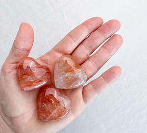 Quartz: Fire Quartz Mini Heart | Strength