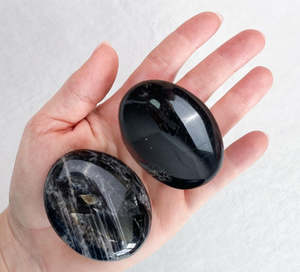 Protect + Release Palm Stone Set