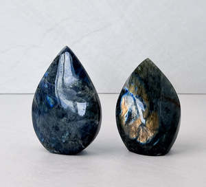 Crystals: Labradorite Flames | Intuition