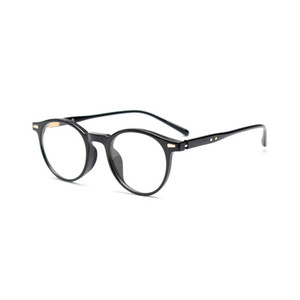 20 High Street – F24076 Optics 1