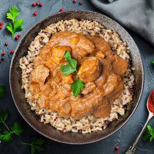 Healthy Option Meals: Butter Chicken and Vegetable with Brown Rice & Quinoa