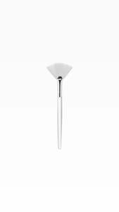 Facial fan brush