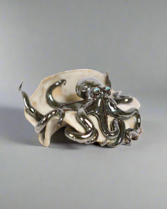 Tyla Bow: Spirit Sculpture