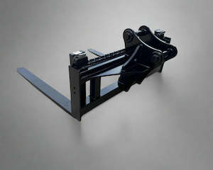 Excavator Attachments: EXCAVATOR PALLET FORKS -Lockable Slide Type