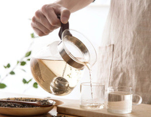 Ti Accessories: Round Stainless Tea Infuser