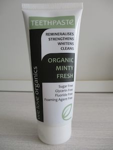 Oral Care: Teethpaste - Minty Fresh - [100g]