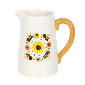 Giftware: Buzzy Bees Ceramic Jug