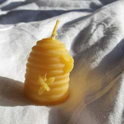Frontpage: Natural Beeswax Hive Candle