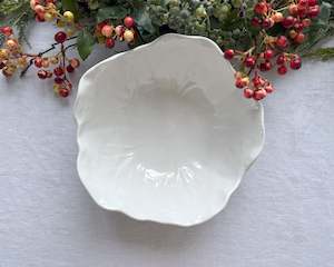Gifting: Cabbage Leaf Bowl | Medium