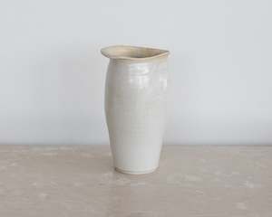 Ceramics: Hand Jug | Parchment Cream