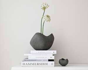 Objects: 101 Copenhagen | Curve Bowl | Dark Grey | Big