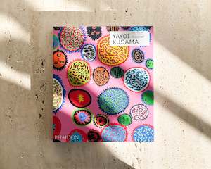 Books: Yayoi Kusama