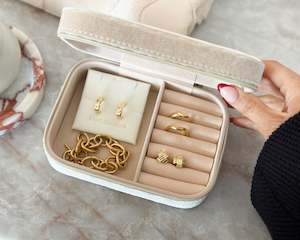 Velvet Jewellery Box | Cashmere