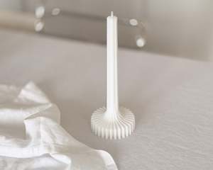 Antoinette Candle | Ivory | Medium