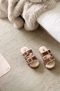 Cabello Slippers | Chestnut