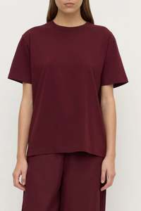 Assembly Label | Organic Base Tee | Merlot