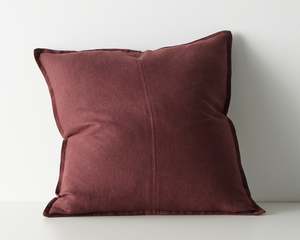 Como Cushion | Garnet