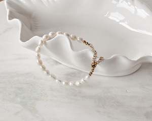Saint Sebastian | Pearl Bracelet