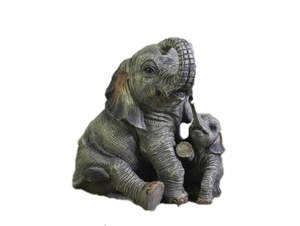 Elephant family resin