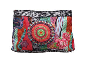 Homewares: Cosmetic purse bag summer