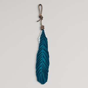 Tui Feather