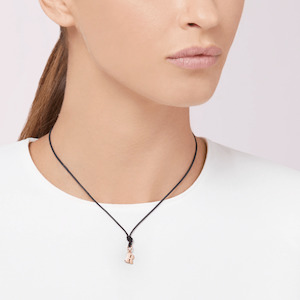 DoDo Charm Letter R Rose Gold