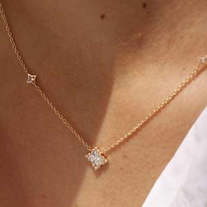 Al Coro Palladio Star Necklace Diamonds 18k Gold