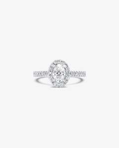 La Fenice Oval Diamond Engagement Ring