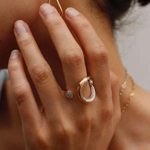 Pomellato Fantina Ring 18k Gold with Diamonds