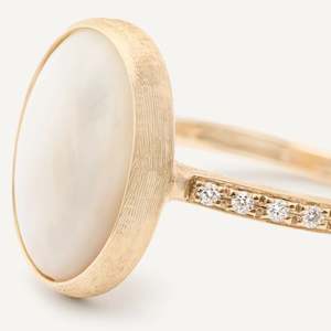 Rings Gifts: Marco Bicego Siviglia Mother of Pearl and Diamond Ring