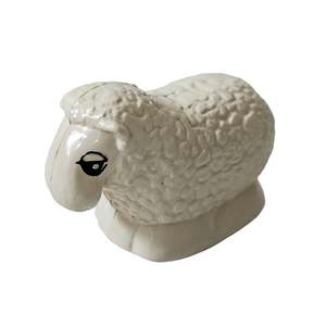 Vtg Matchbox Shufflie Farm Series Sheep (1970s)