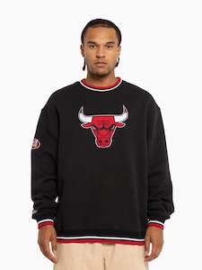 Mitchell & Ness Chicago Bulls Logo Crew