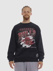 Mitchell Ness: Mitchell & Ness Chicago Bulls Brush Off 2.0 Crew - Black
