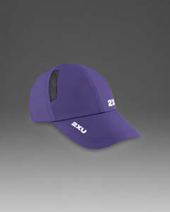 Headwear: 2XU Unisex Run Cap - Future Dusk/White