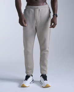 2XU Mens Commute Smooth Spacer Trackpants - Carbon