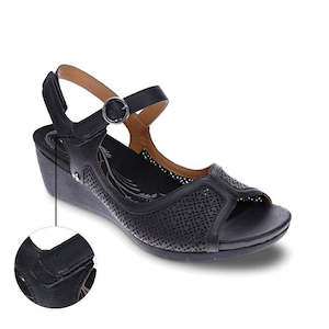 Revere Women: RV-N (Revere kaya black french) 112195000