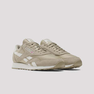 Reebok: R-B17 (Reebok classic nylon mushroom/chalk) 92497673